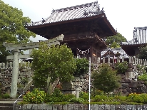 日出若宮八幡神社